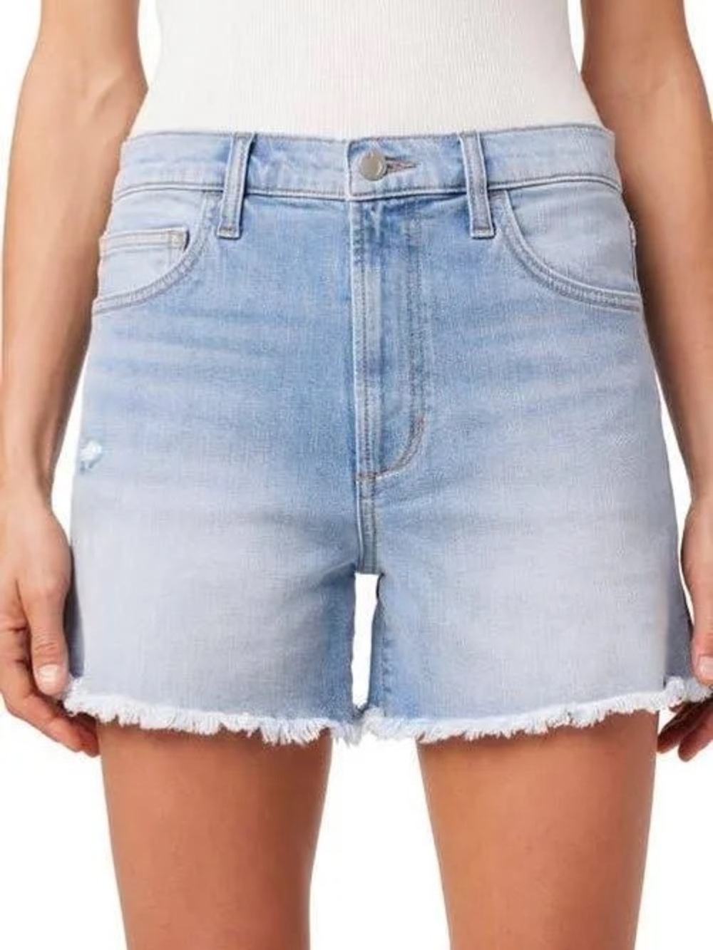 Joe’s relaxed fit Czechia distressed Jean shorts